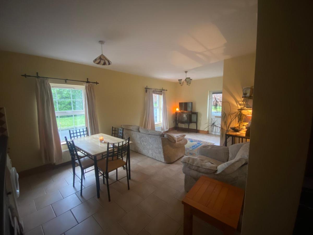 Dromkeal View Apartment Cork Ngoại thất bức ảnh